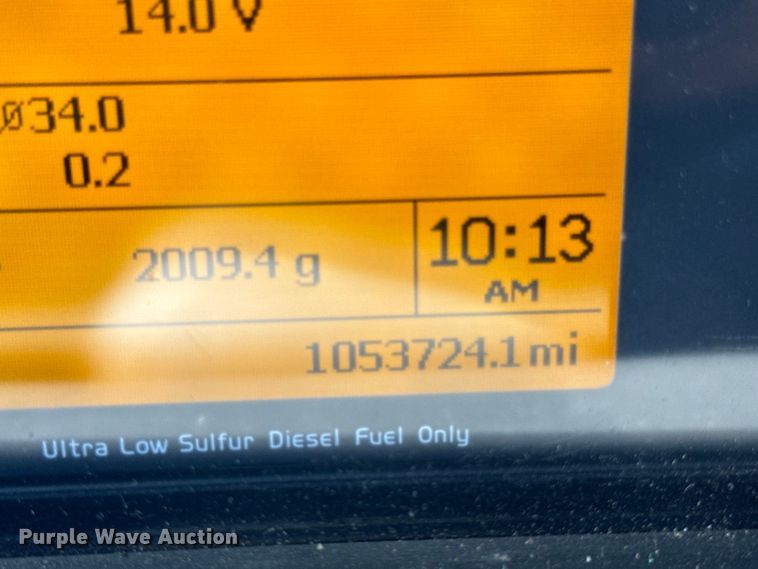 image for item DV5776 2009 Volvo  VNL semi truck