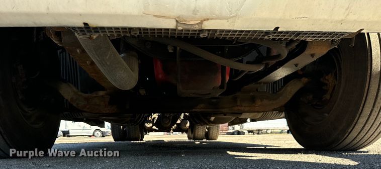 image for item DV5776 2009 Volvo  VNL semi truck