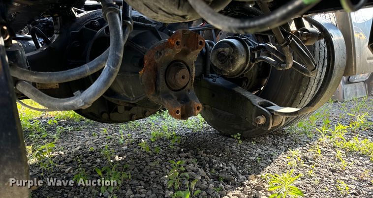 image for item DV5787 2020 Kenworth  T680 semi truck