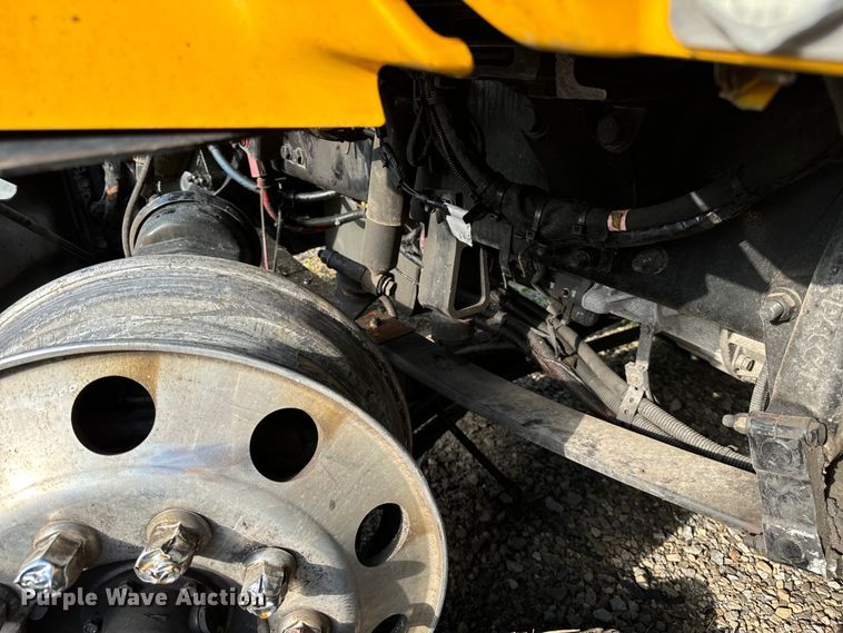 image for item DV5787 2020 Kenworth  T680 semi truck