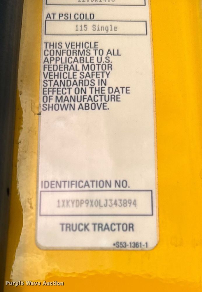 image for item DV5787 2020 Kenworth  T680 semi truck