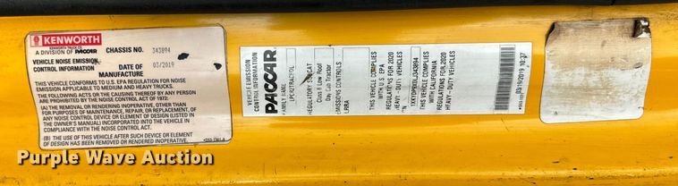 image for item DV5787 2020 Kenworth  T680 semi truck