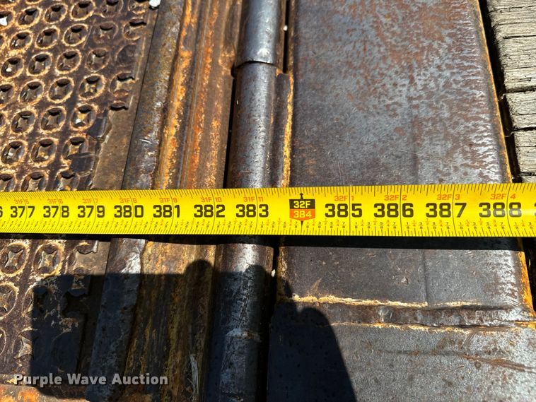 image for item DX0848 2000 Trail King TK70HT-492 hydratail drop deck equipment trailer