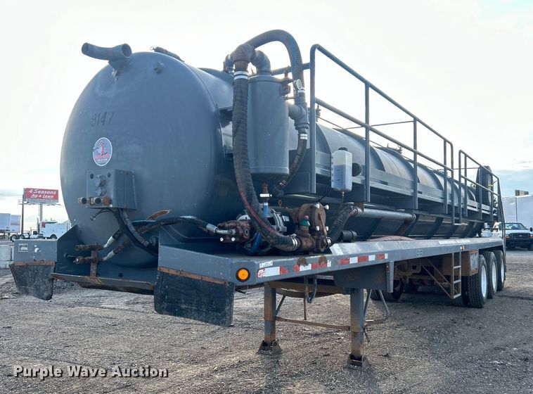 image for item EG0732 2012 Dragon Products, Inc. vacuum trailer