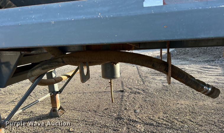 image for item EG0732 2012 Dragon Products, Inc. vacuum trailer