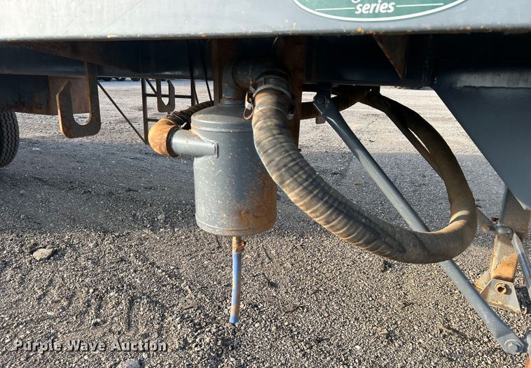 image for item EG0732 2012 Dragon Products, Inc. vacuum trailer