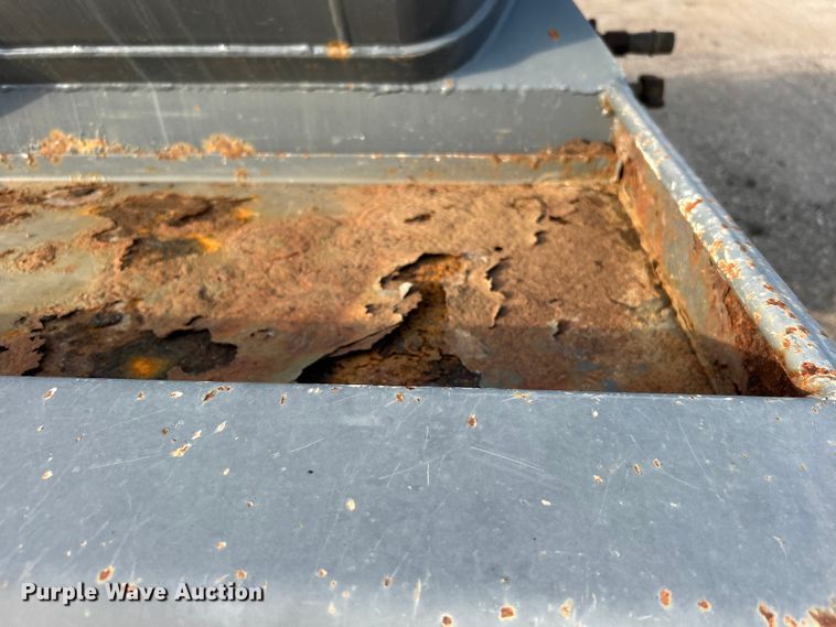 image for item EG0732 2012 Dragon Products, Inc. vacuum trailer