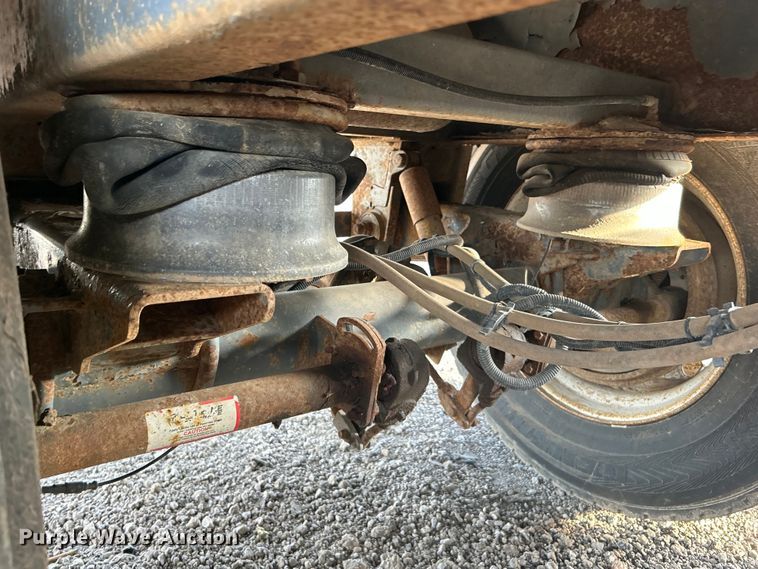 image for item EG0732 2012 Dragon Products, Inc. vacuum trailer