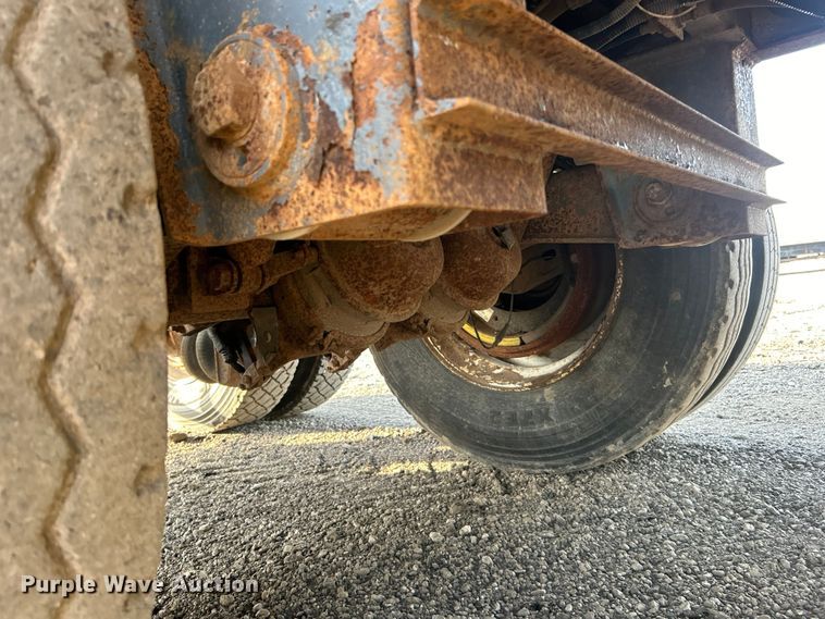 image for item EG0732 2012 Dragon Products, Inc. vacuum trailer