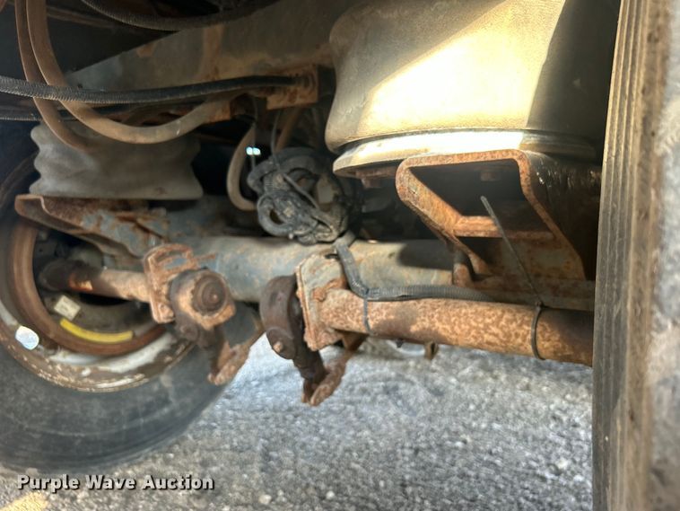 image for item EG0732 2012 Dragon Products, Inc. vacuum trailer