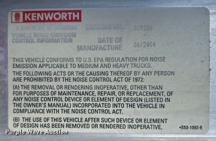 image for item EG0741 2005 Kenworth T600 semi truck