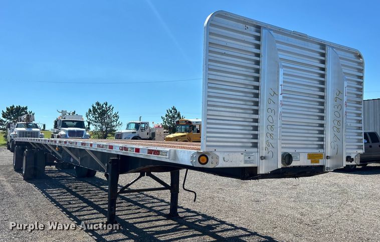 image for item EG0749 1999 Utility Trailer FS2CHA flatbed trailer