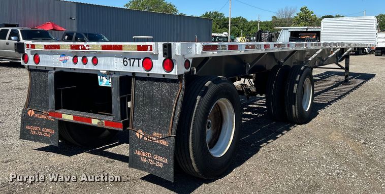 image for item EG0749 1999 Utility Trailer FS2CHA flatbed trailer