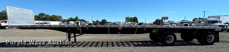 image for item EG0749 1999 Utility Trailer FS2CHA flatbed trailer