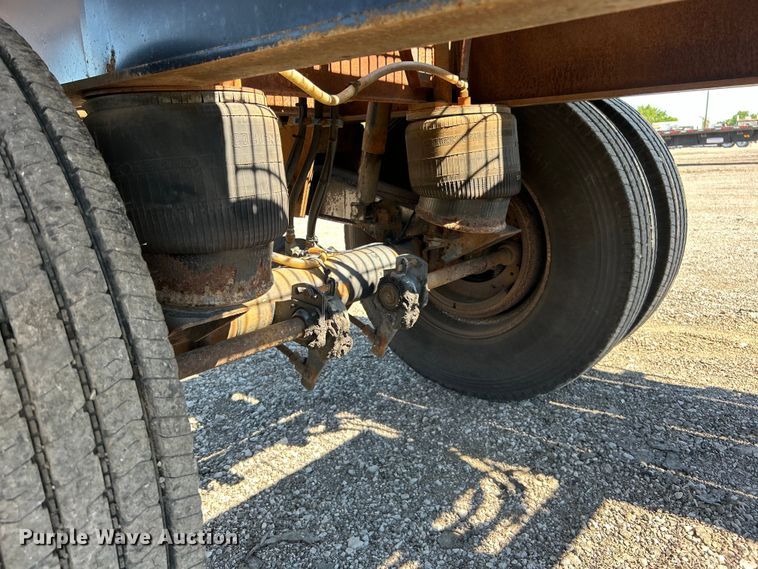 image for item EG0749 1999 Utility Trailer FS2CHA flatbed trailer