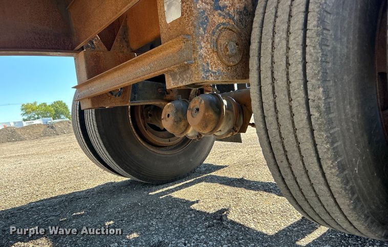 image for item EG0749 1999 Utility Trailer FS2CHA flatbed trailer