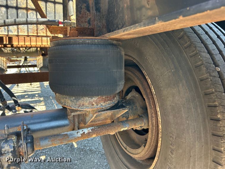 image for item EG0749 1999 Utility Trailer FS2CHA flatbed trailer