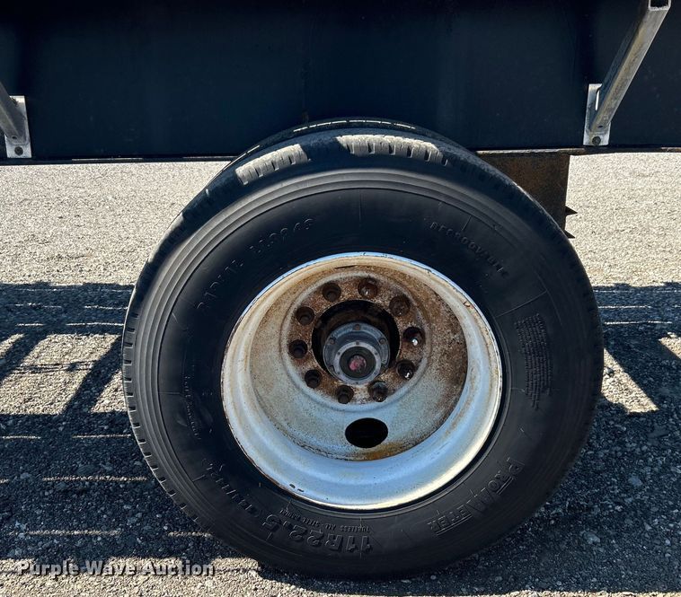 image for item EG0749 1999 Utility Trailer FS2CHA flatbed trailer