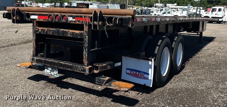 image for item EG0750 2014 Clark Trailers flatbed trailer