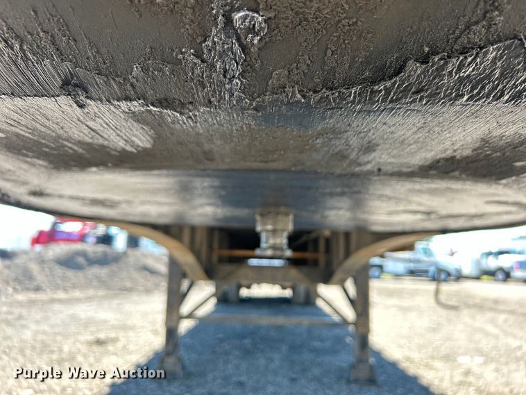 image for item EG0750 2014 Clark Trailers flatbed trailer