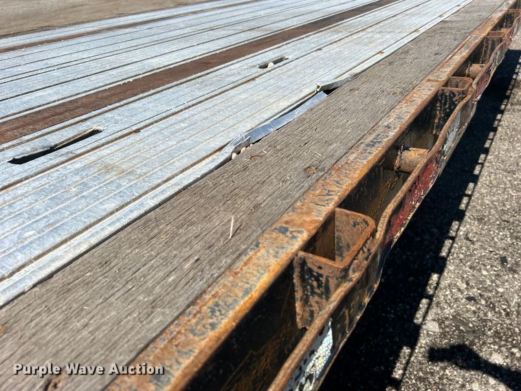 image for item EG0750 2014 Clark Trailers flatbed trailer