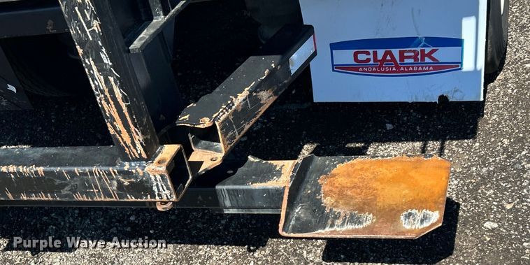 image for item EG0750 2014 Clark Trailers flatbed trailer