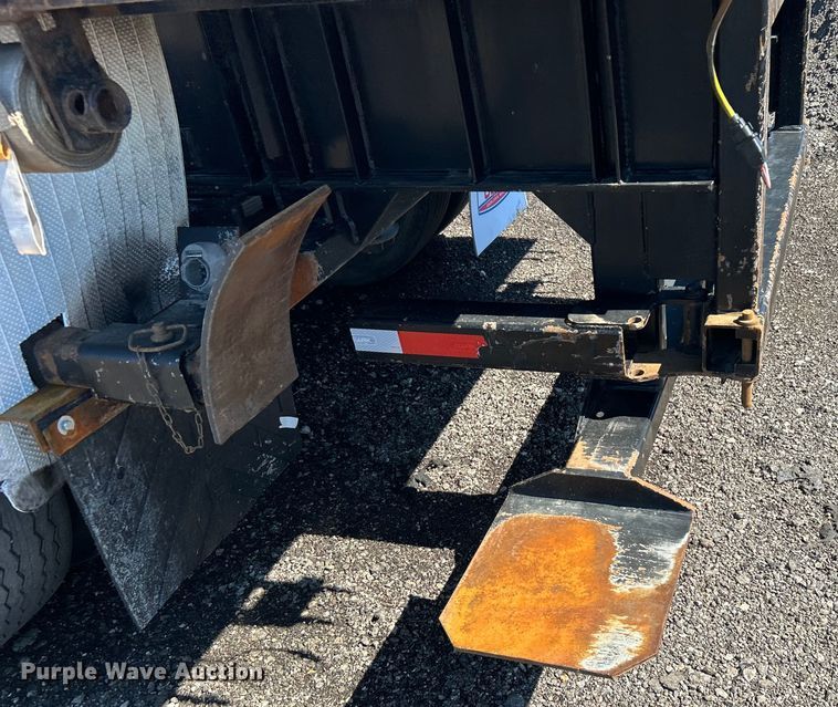 image for item EG0750 2014 Clark Trailers flatbed trailer