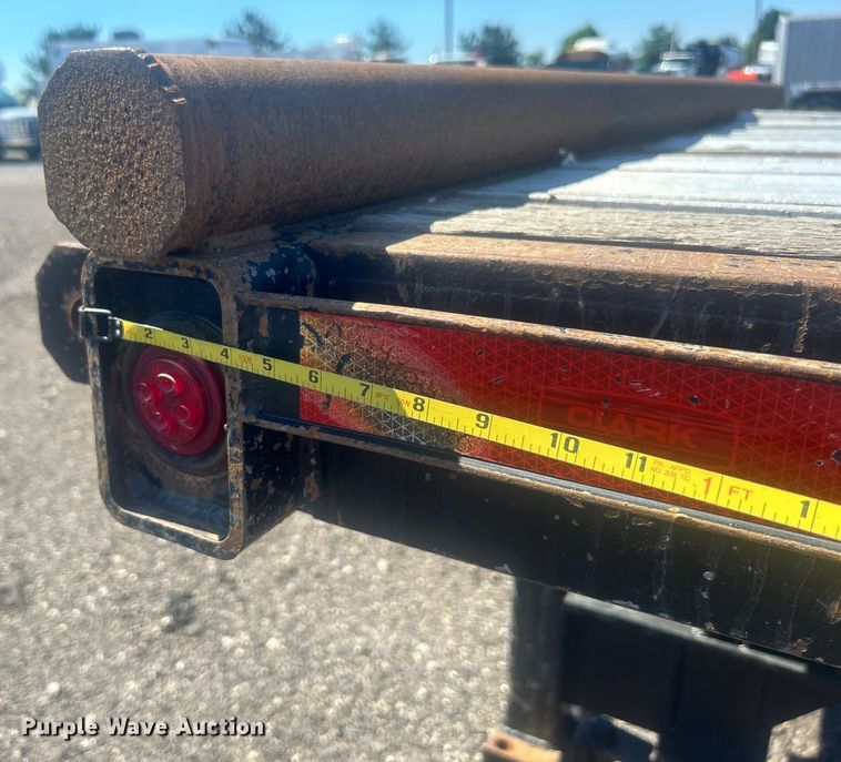 image for item EG0750 2014 Clark Trailers flatbed trailer