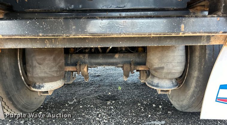 image for item EG0750 2014 Clark Trailers flatbed trailer