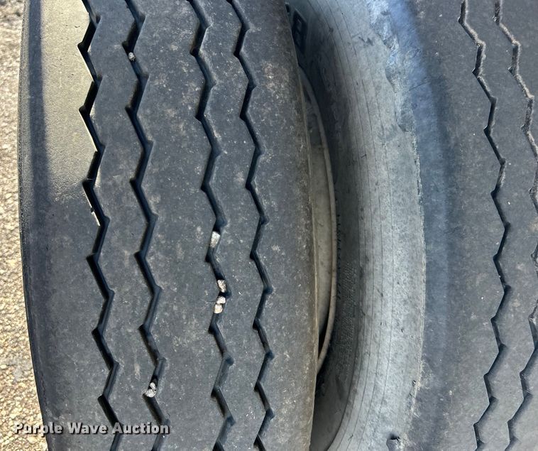 image for item EG0750 2014 Clark Trailers flatbed trailer