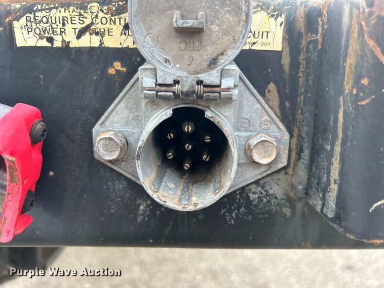 image for item EG0754 2007 Utility Trailer FS2CHS flatbed trailer