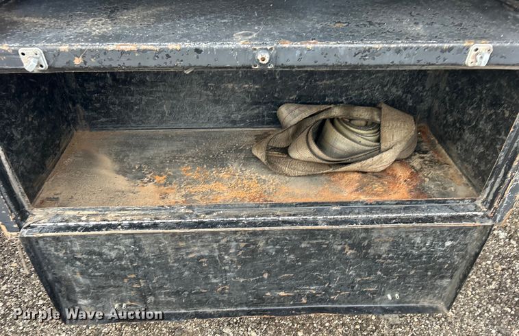 image for item EG0754 2007 Utility Trailer FS2CHS flatbed trailer