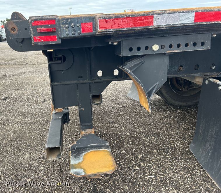 image for item EG0754 2007 Utility Trailer FS2CHS flatbed trailer