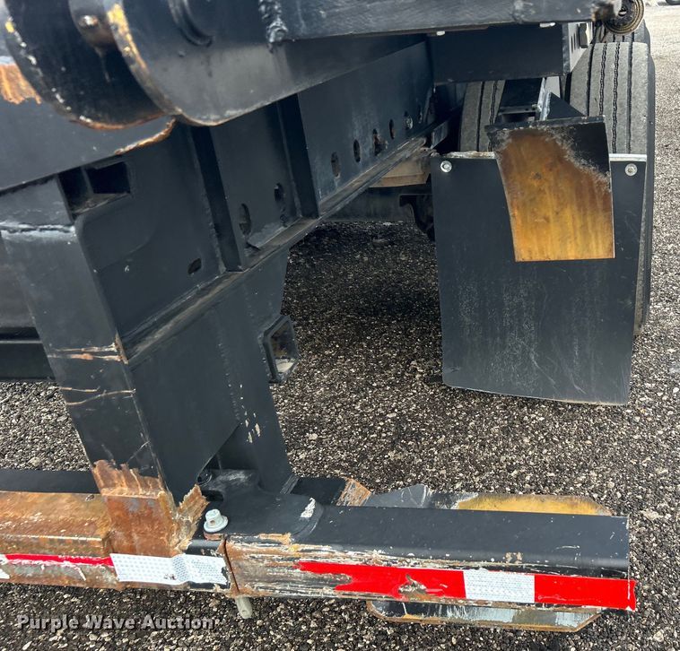 image for item EG0754 2007 Utility Trailer FS2CHS flatbed trailer