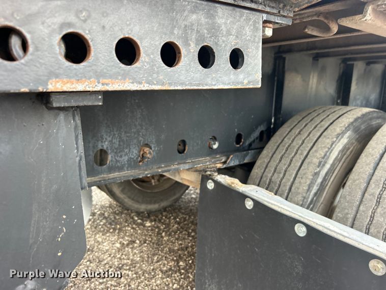 image for item EG0754 2007 Utility Trailer FS2CHS flatbed trailer