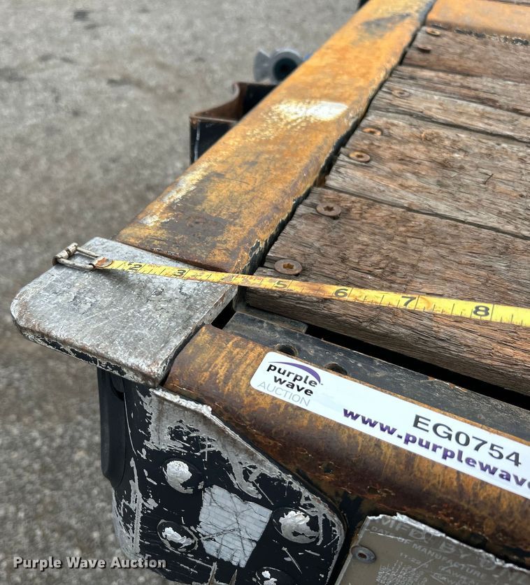 image for item EG0754 2007 Utility Trailer FS2CHS flatbed trailer