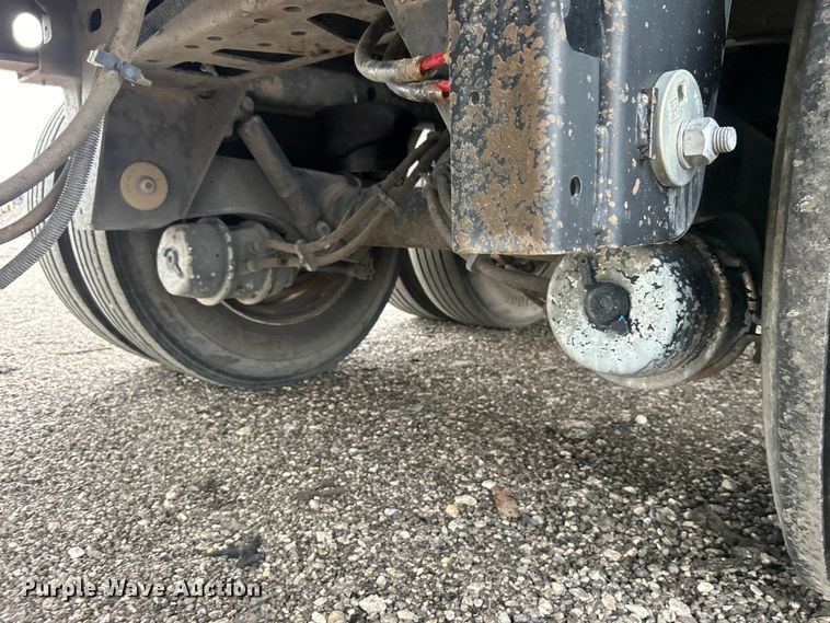 image for item EG0754 2007 Utility Trailer FS2CHS flatbed trailer