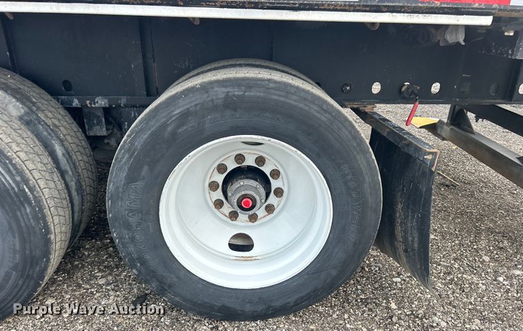 image for item EG0754 2007 Utility Trailer FS2CHS flatbed trailer