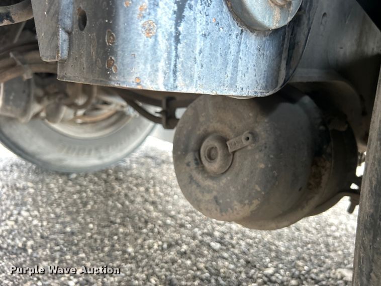 image for item EG0754 2007 Utility Trailer FS2CHS flatbed trailer