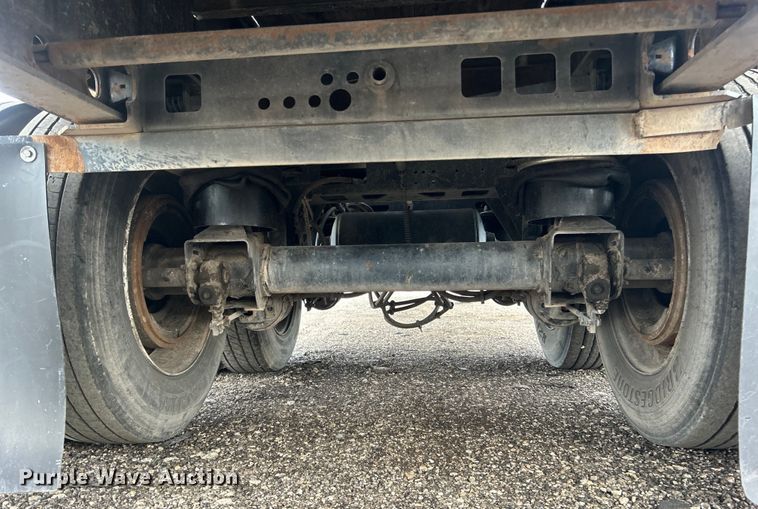 image for item EG0754 2007 Utility Trailer FS2CHS flatbed trailer