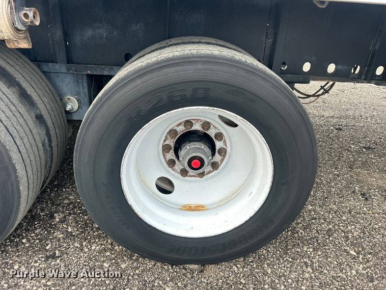 image for item EG0754 2007 Utility Trailer FS2CHS flatbed trailer