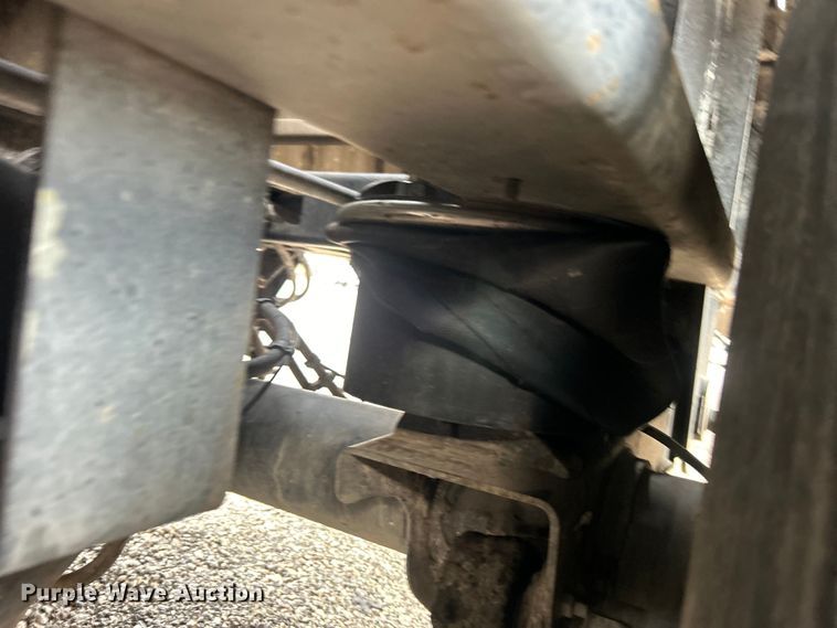 image for item EG0754 2007 Utility Trailer FS2CHS flatbed trailer