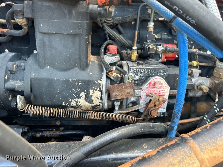 image for item EG0775 1989 Peterbilt  378 semi truck