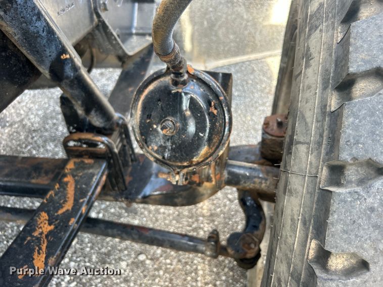 image for item EG0775 1989 Peterbilt  378 semi truck