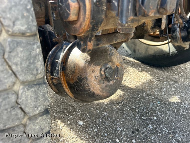 image for item EG0775 1989 Peterbilt  378 semi truck