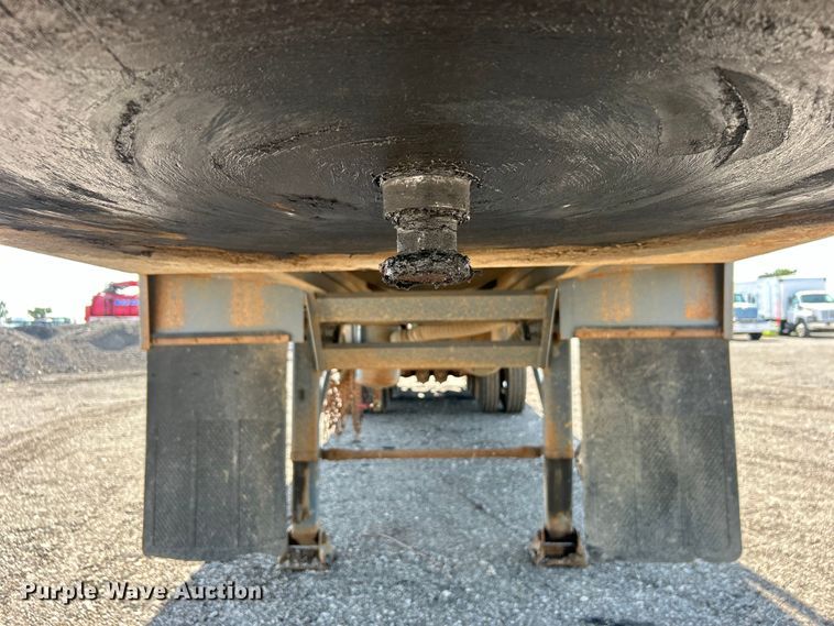 image for item EG0777 2012 Dragon Products LTD vacuum trailer