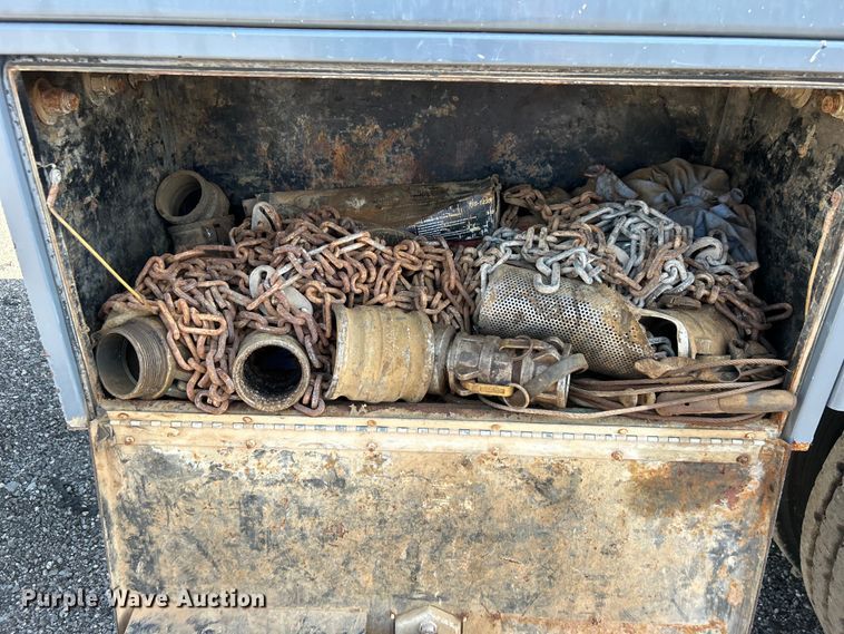 image for item EG0777 2012 Dragon Products LTD vacuum trailer