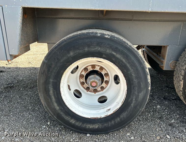 image for item EG0777 2012 Dragon Products LTD vacuum trailer