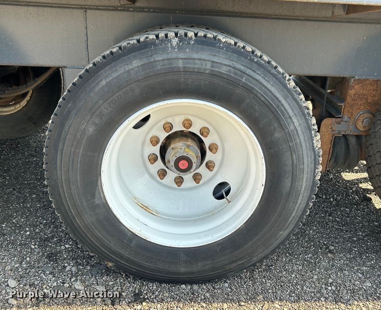 image for item EG0777 2012 Dragon Products LTD vacuum trailer