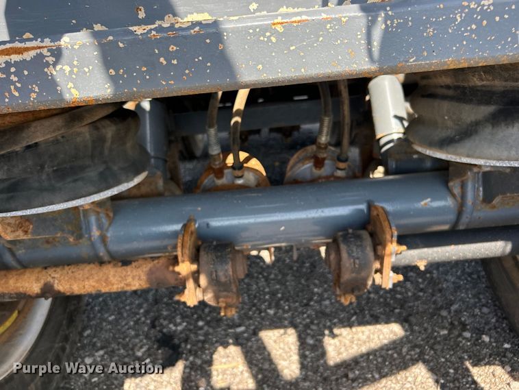 image for item EG0777 2012 Dragon Products LTD vacuum trailer